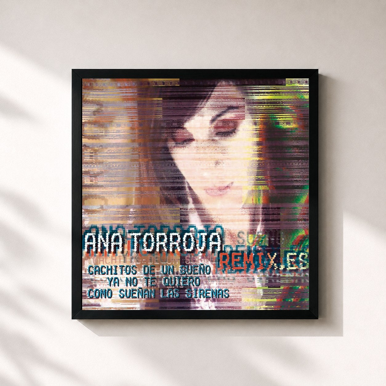 #noir Tableau carré de l'album Remix.es de Ana Torroja, cadre noir 32x32 cm