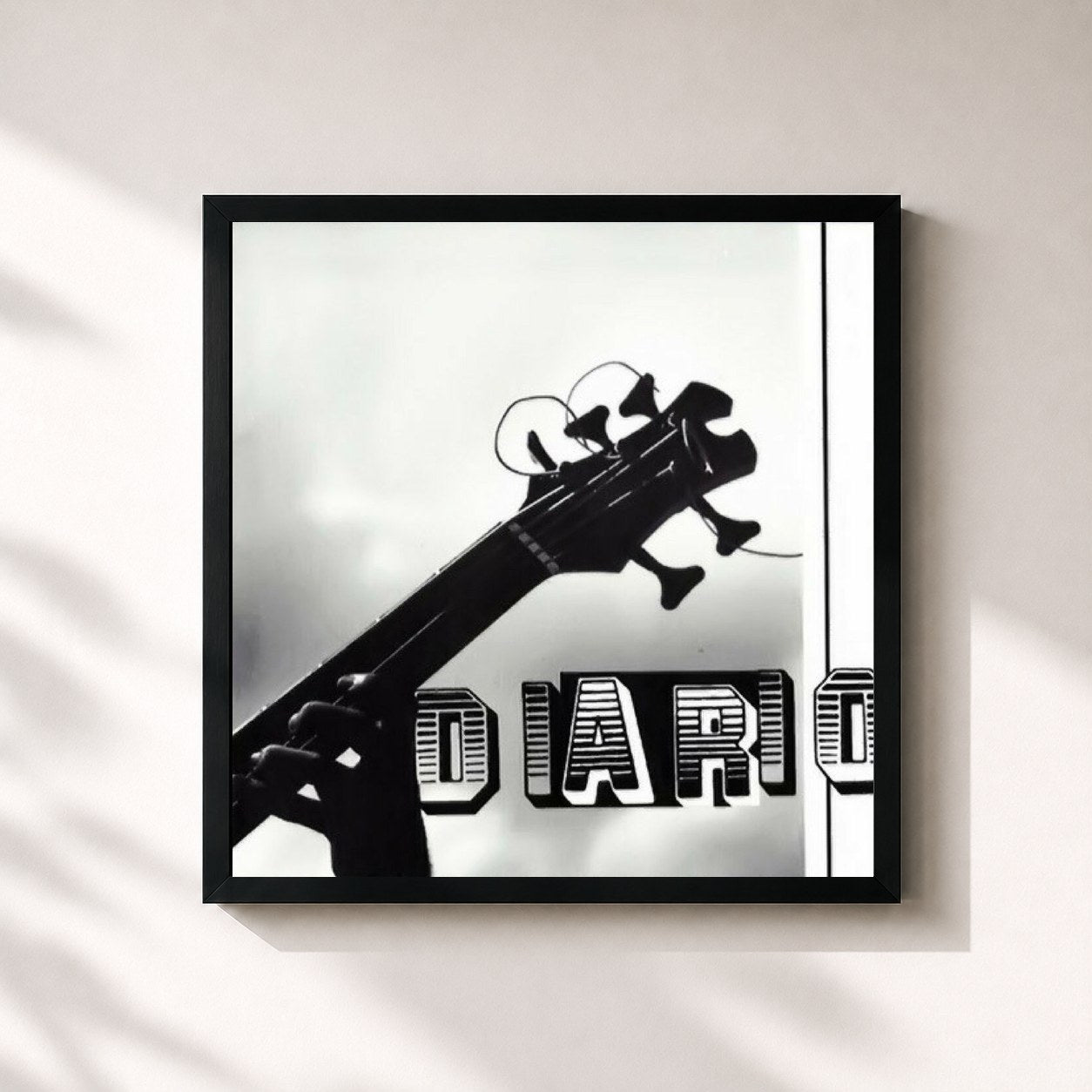 #noir Tableau carré de l'album Diario de Cultura Profética, cadre noir 32x32 cm