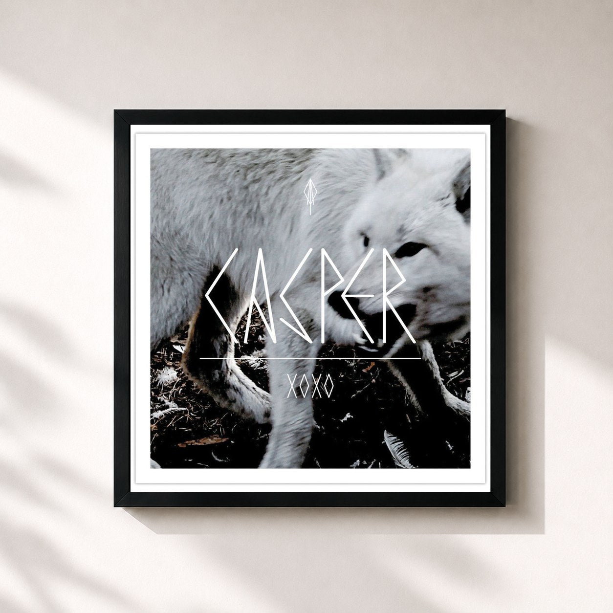 #noir Tableau carré de l'album XOXO de Casper, cadre noir 32x32 cm