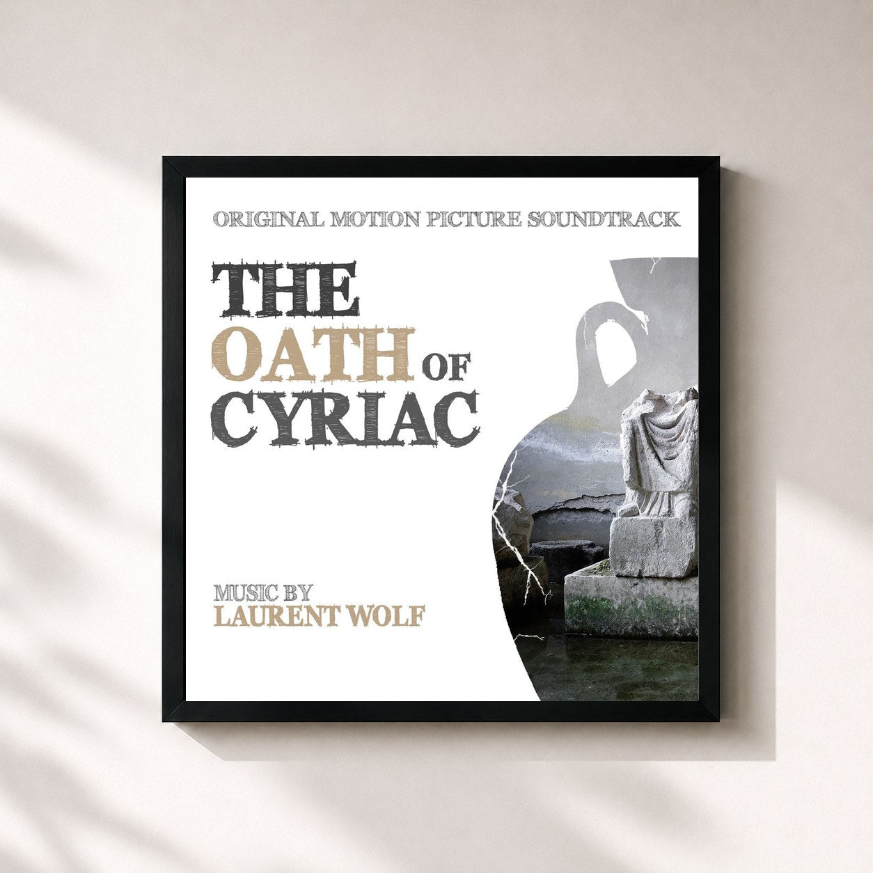 #noir Tableau carré de l'album The Oath of Cyriac (Original Motion Picture Soundtrack) de Laurent Wolf, cadre noir 32x32 cm
