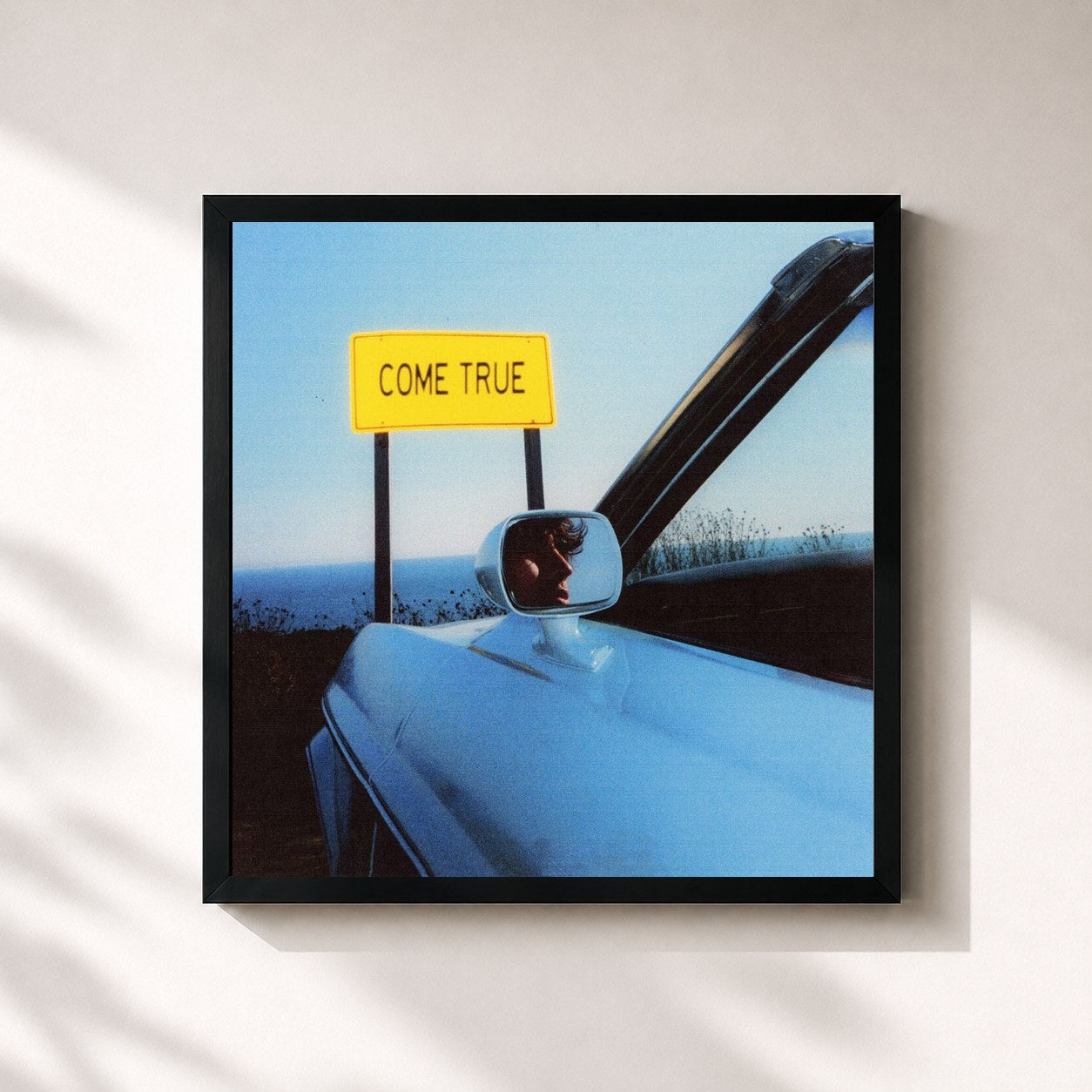 #noir Tableau carré de l'album Come True de Surf Mesa, cadre noir 32x32 cm
