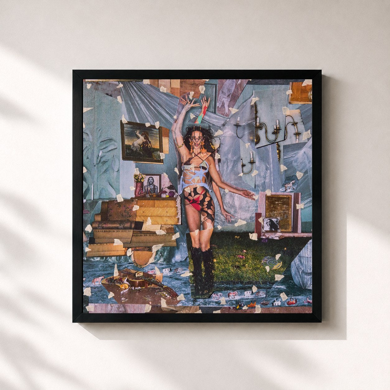 #noir Tableau carré de l'album Coisas Naturais de Marina Sena, cadre noir 32x32 cm