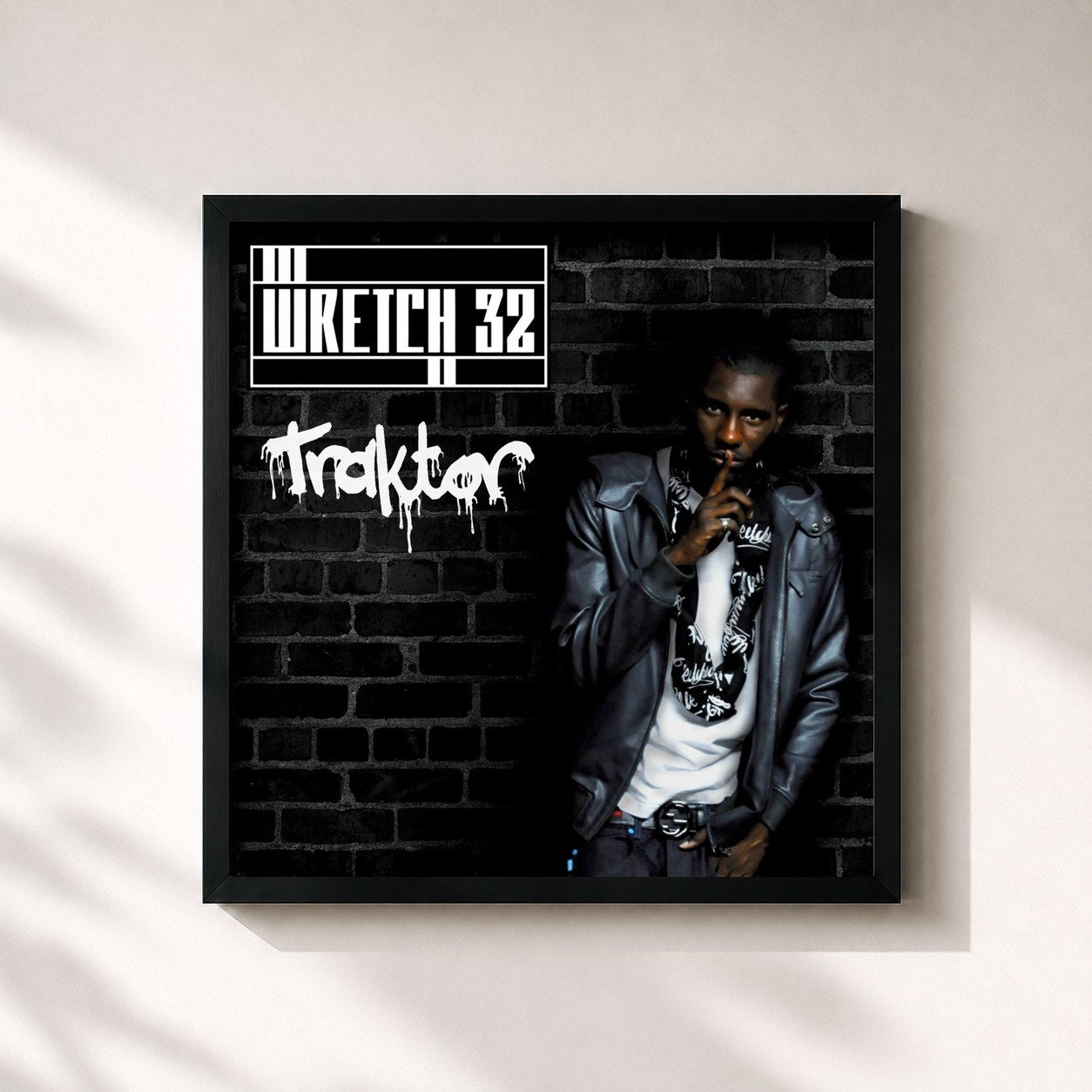 #noir Tableau carré de l'album Traktor de Wretch 32, cadre noir 32x32 cm