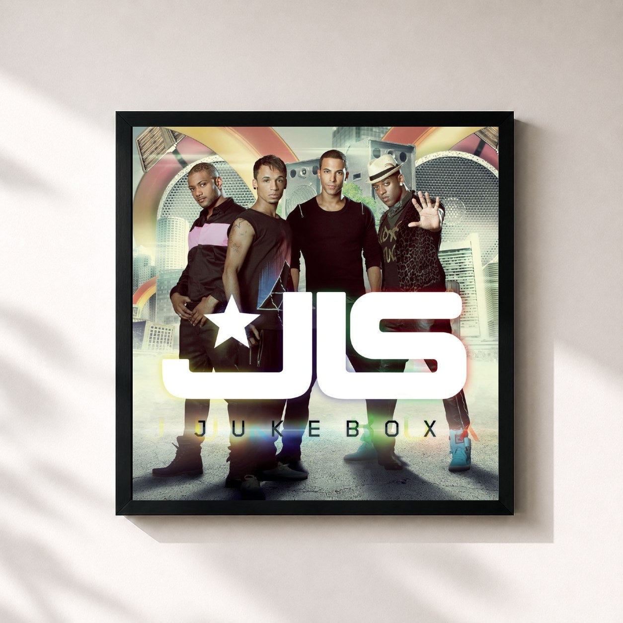 #noir Tableau carré de l'album Jukebox de JLS, cadre noir 32x32 cm