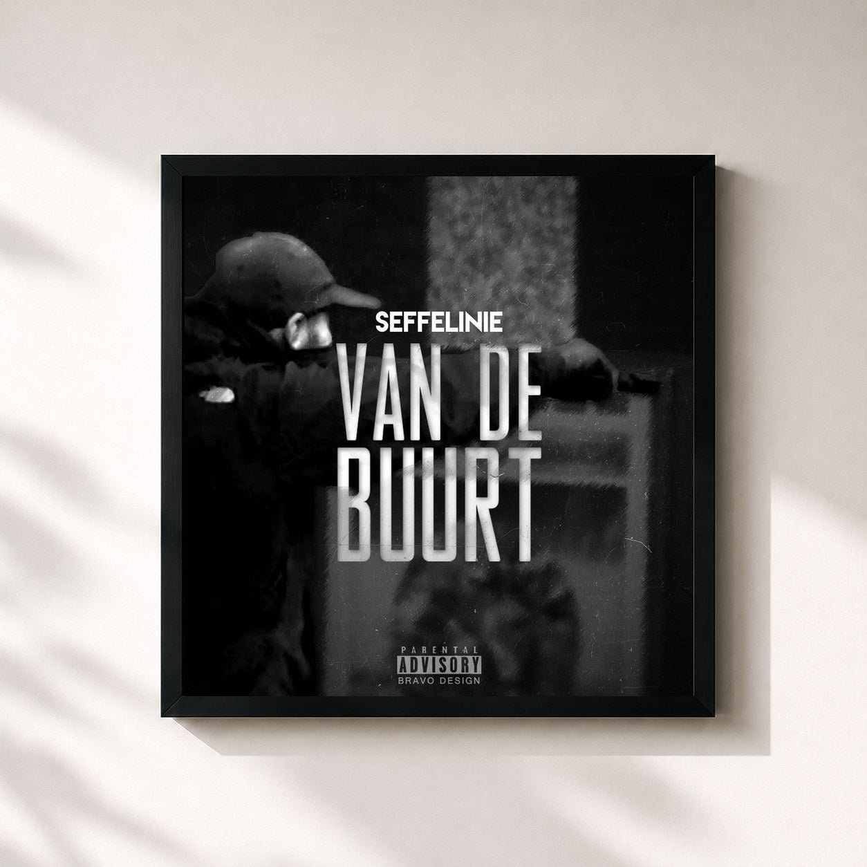 #noir Tableau carré de l'album Van De Buurt de Seffelinie, cadre noir 32x32 cm