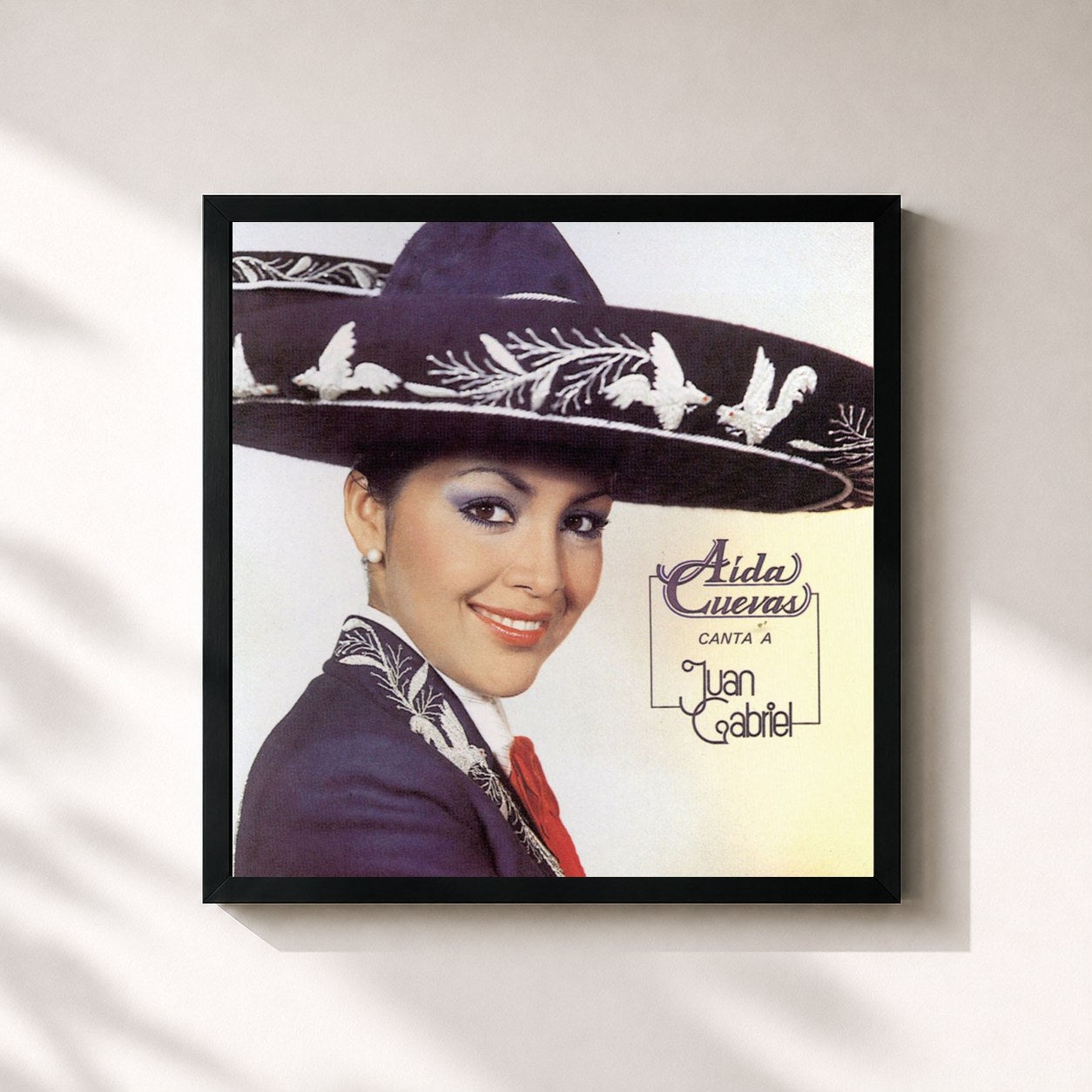 #noir Tableau carré de l'album Aida Cuevas Canta A Juan Gabriel de Aida Cuevas, cadre noir 32x32 cm