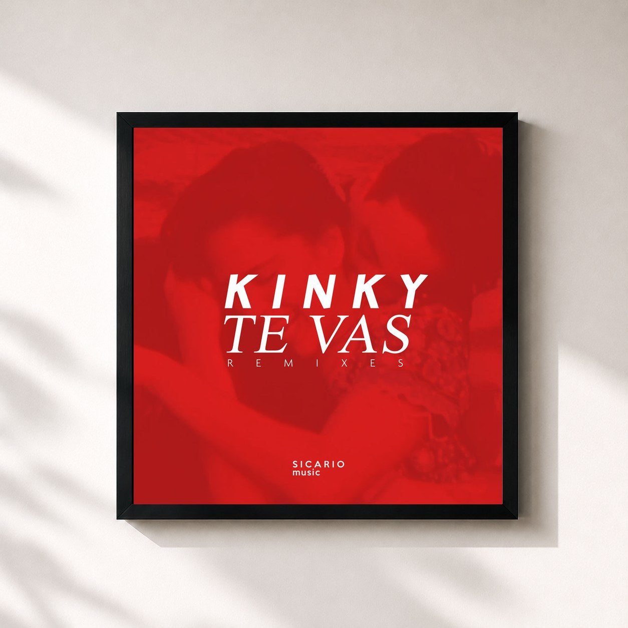 #noir Tableau carré de l'album Te Vas Remixes de Kinky, cadre noir 32x32 cm