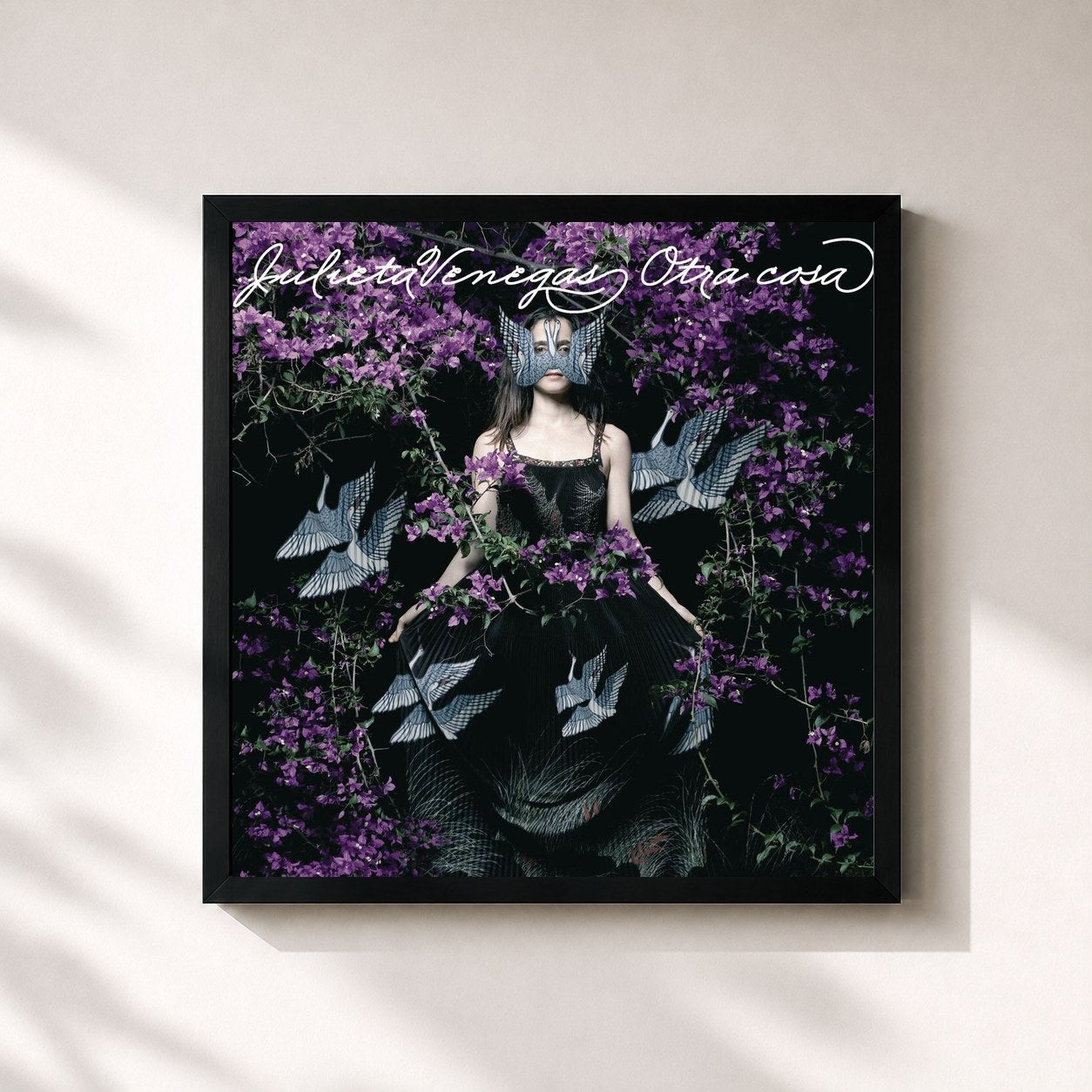 #noir Tableau carré de l'album Otra Cosa de Julieta Venegas, cadre noir 32x32 cm