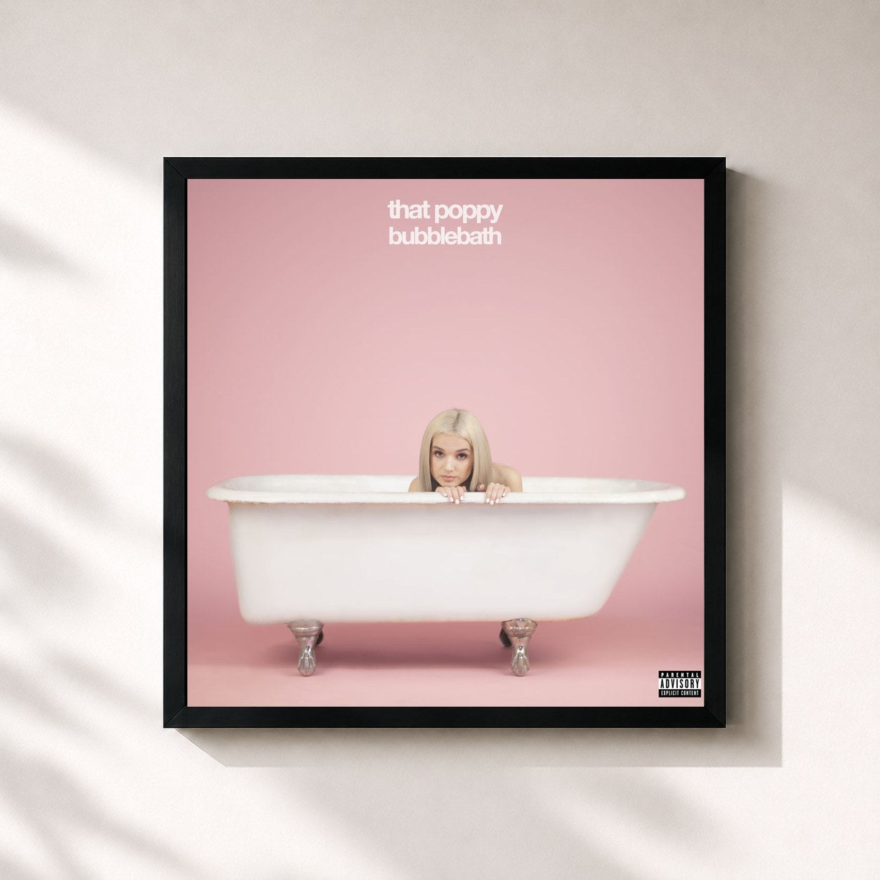 #noir Tableau carré de l'album Bubblebath de Poppy, cadre noir 32x32 cm