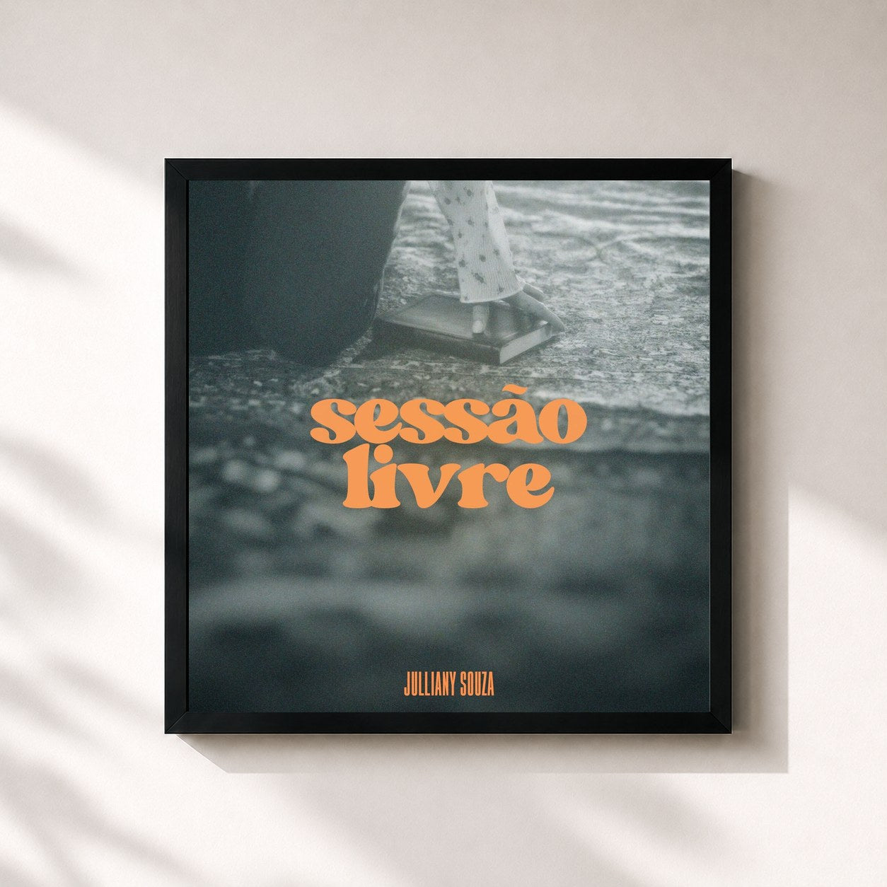 #noir Tableau carré de l'album Sessão Livre (Vol.3) de Julliany Souza, cadre noir 32x32 cm