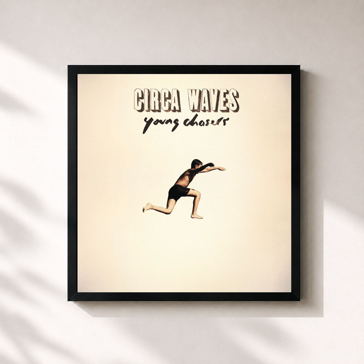 #noir Tableau carré de l'album Young Chasers (Deluxe) de Circa Waves, cadre noir 32x32 cm