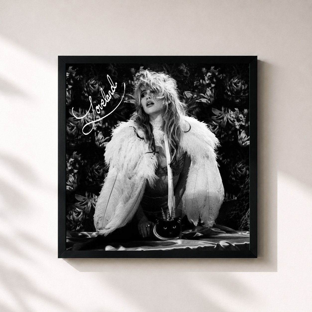 #noir Tableau carré de l'album Loveland de Suki Waterhouse, cadre noir 32x32 cm