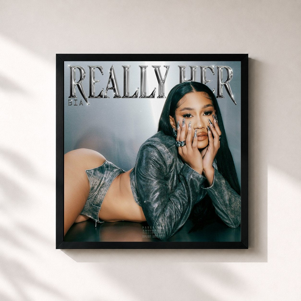 #noir Tableau carré de l'album REALLY HER de BIA, cadre noir 32x32 cm