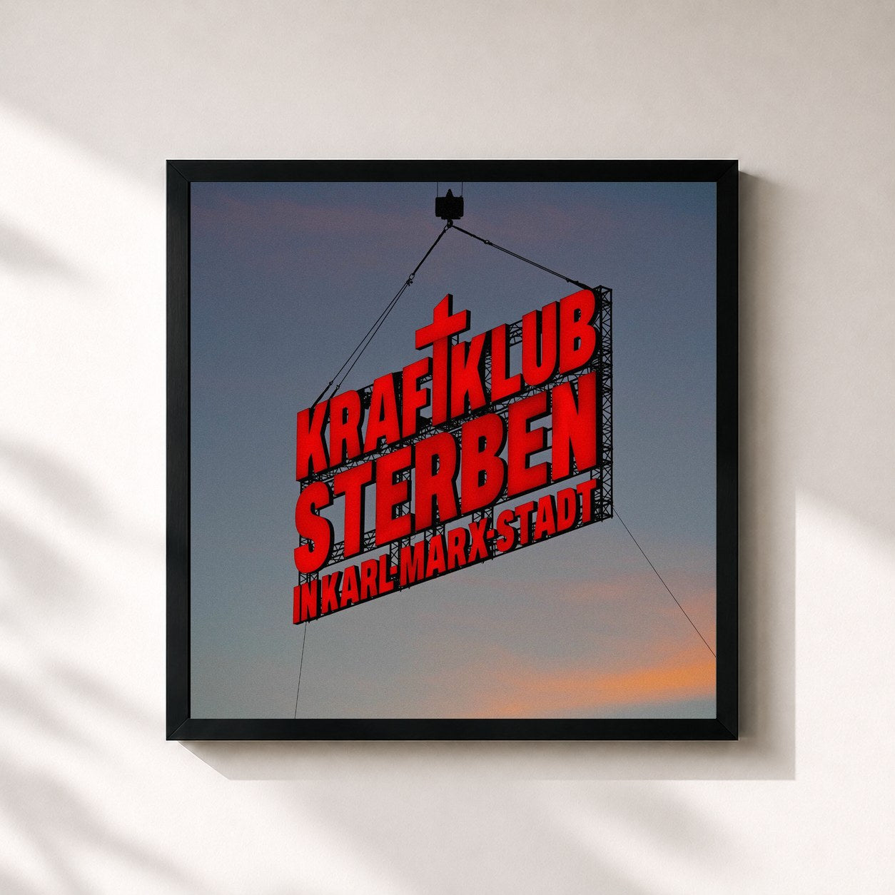 #noir Tableau carré de l'album Sterben in Karl-Marx-Stadt de Kraftklub, cadre noir 32x32 cm