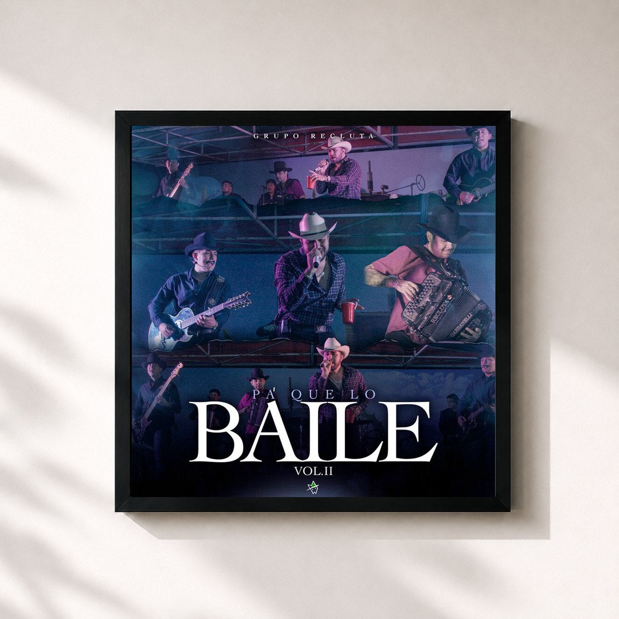 #noir Tableau carré de l'album Pa' Que Lo Baile Vol. II de Grupo Recluta, cadre noir 32x32 cm