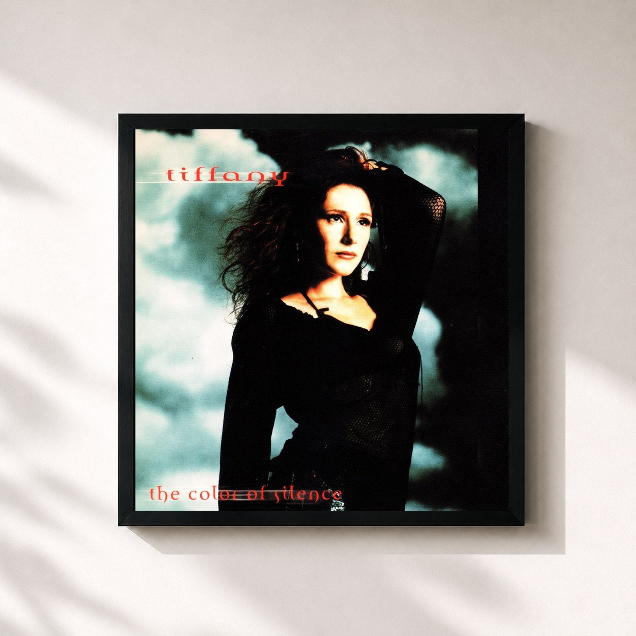 #noir Tableau carré de l'album The Color of Silence (Deluxe Edition) de Tiffany, cadre noir 32x32 cm