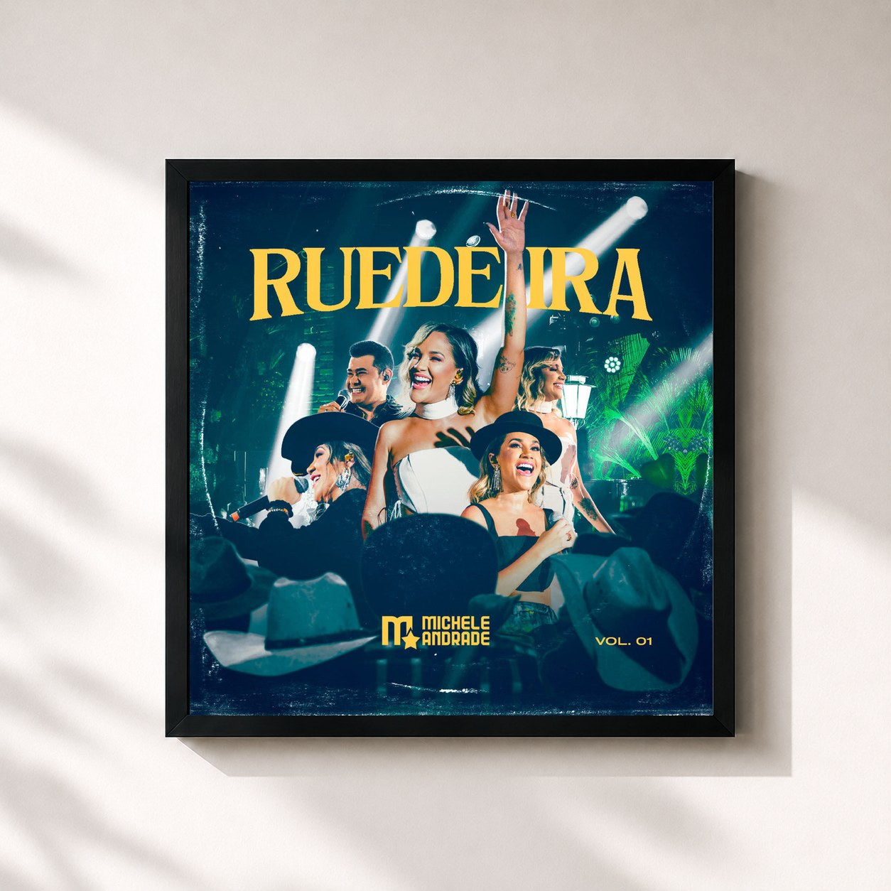 #noir Tableau carré de l'album Ruedeira, Vol. 01 de Michele Andrade, cadre noir 32x32 cm