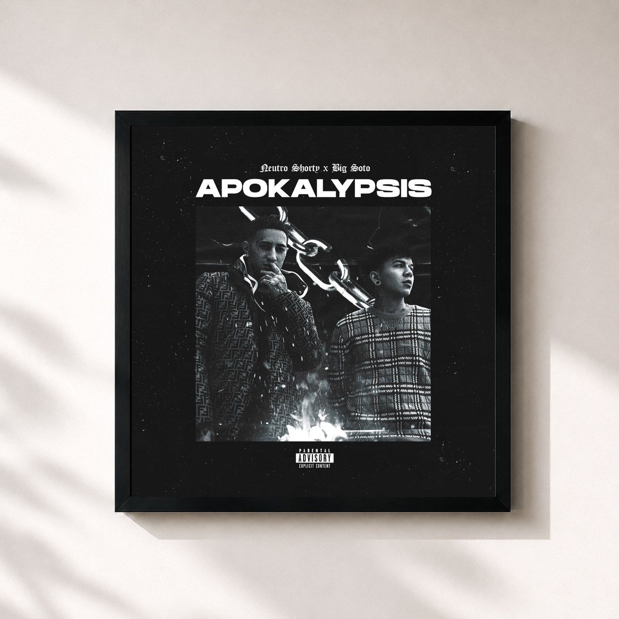 #noir Tableau carré de l'album Apokalypsis de Neutro Shorty, cadre noir 32x32 cm