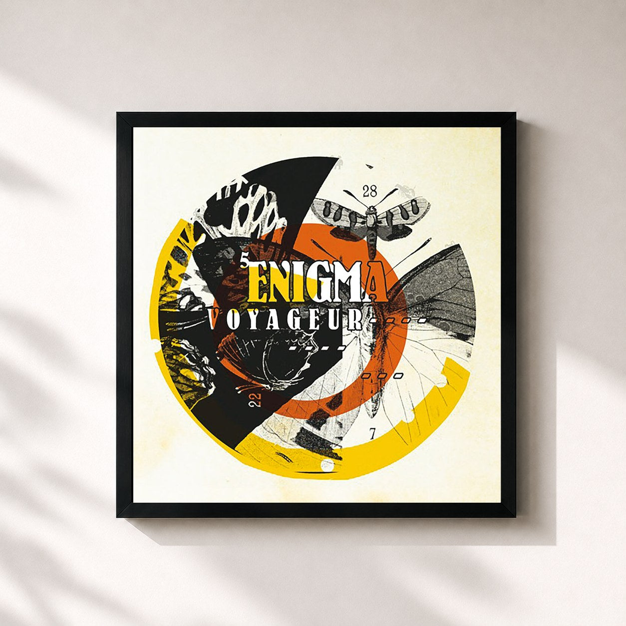 #noir Tableau carré de l'album Voyageur de Enigma, cadre noir 32x32 cm