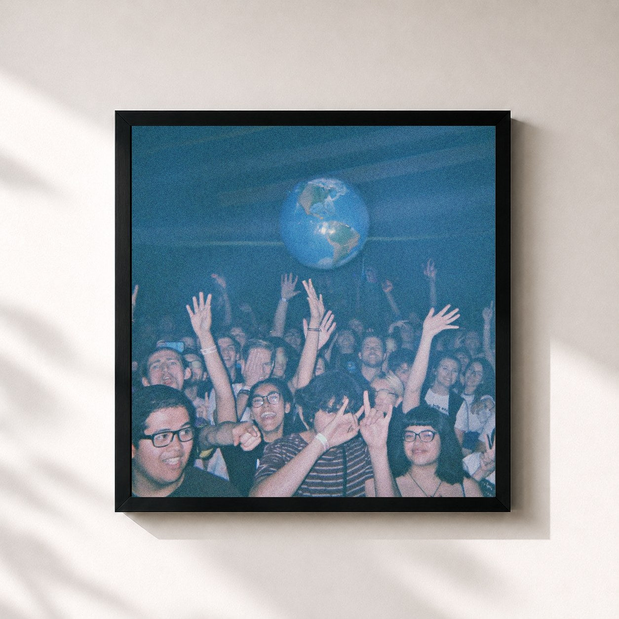 #noir Tableau carré de l'album World Wide Pop (Instrumentals) de Superorganism, cadre noir 32x32 cm