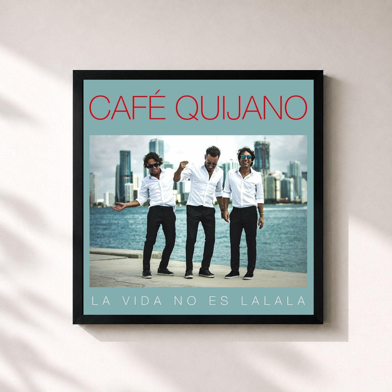 #noir Tableau carré de l'album La vida no es La la la (Edición especial) de Café Quijano, cadre noir 32x32 cm