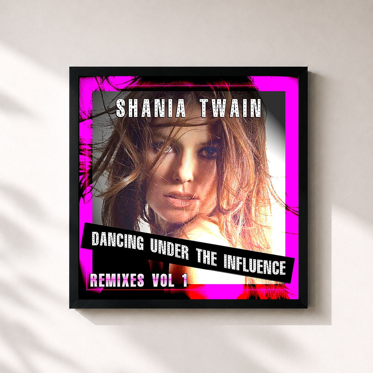 #noir Tableau carré de l'album Dancing Under the Influence (Remixes Vol.1) de Shania Twain, cadre noir 32x32 cm