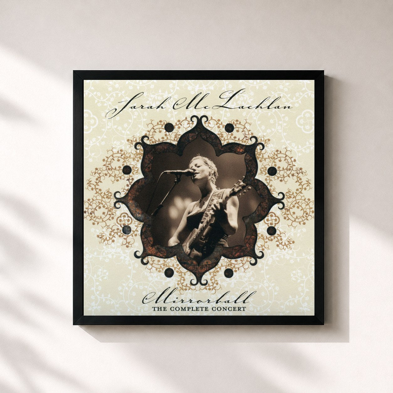 #noir Tableau carré de l'album Mirrorball: The Complete Concert de Sarah McLachlan, cadre noir 32x32 cm