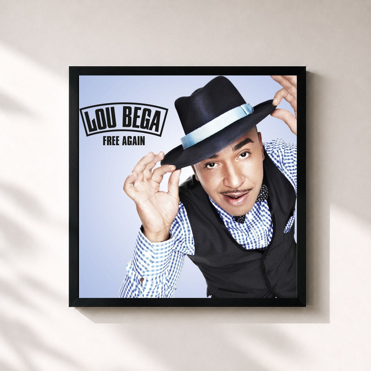#noir Tableau carré de l'album Free Again de Lou Bega, cadre noir 32x32 cm