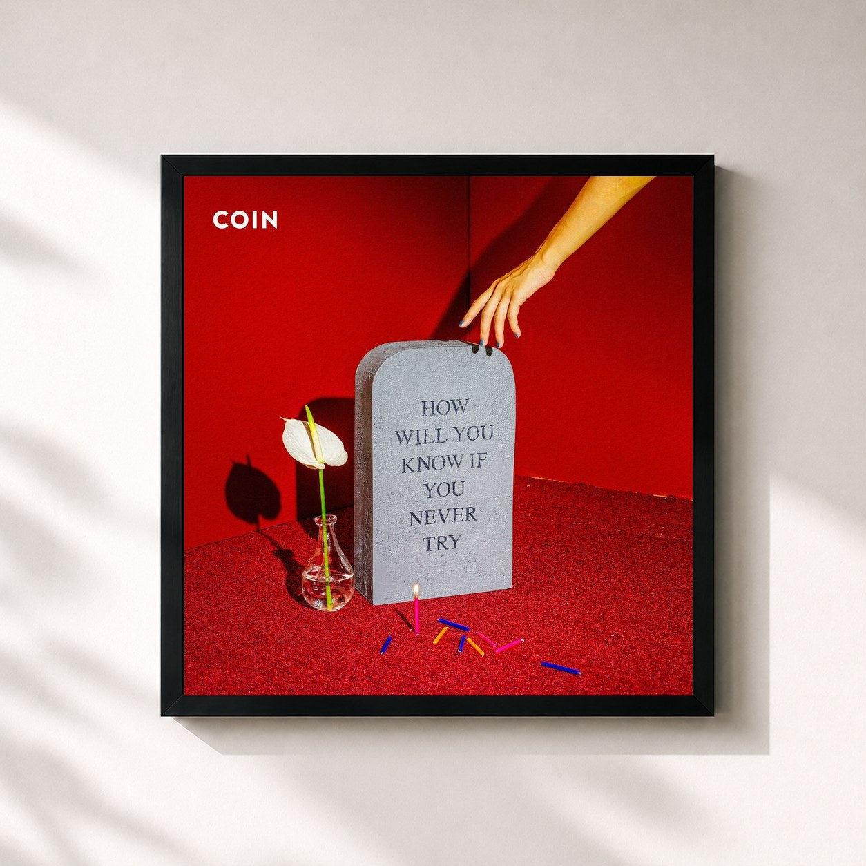 #noir Tableau carré de l'album How Will You Know If You Never Try de Coin, cadre noir 32x32 cm