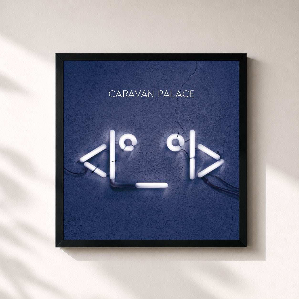 #noir Tableau carré de l'album <I°_°I> de Caravan Palace, cadre noir 32x32 cm