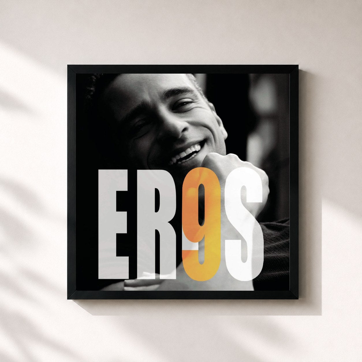 #noir Tableau carré de l'album 9 de Eros Ramazzotti, cadre noir 32x32 cm