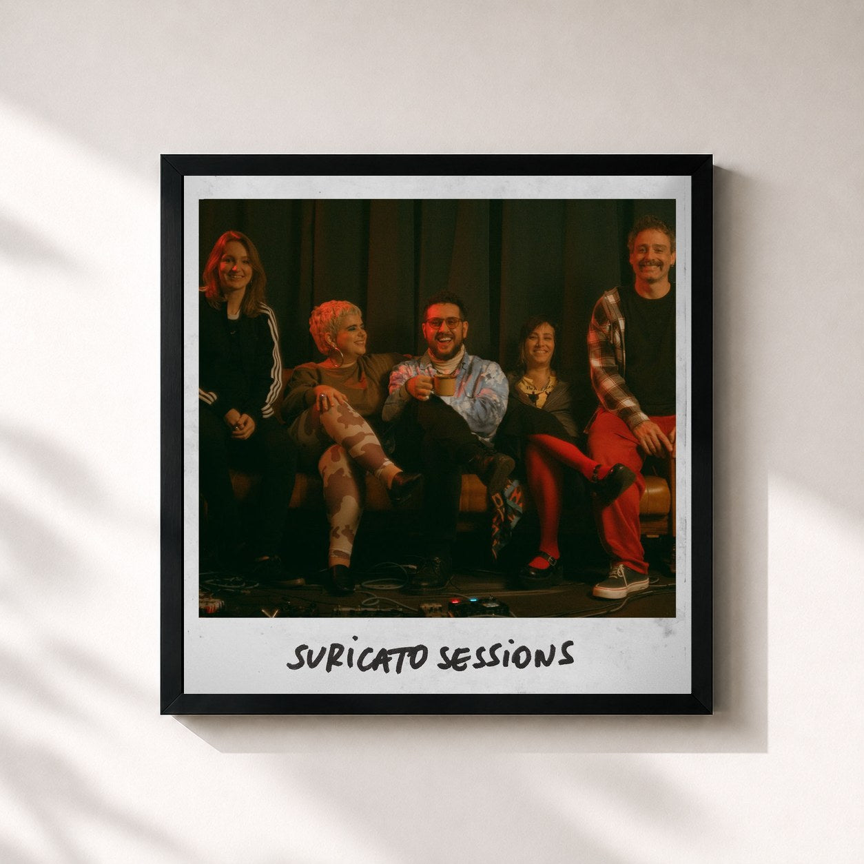#noir Tableau carré de l'album Suricato Sessions de Suricato, cadre noir 32x32 cm