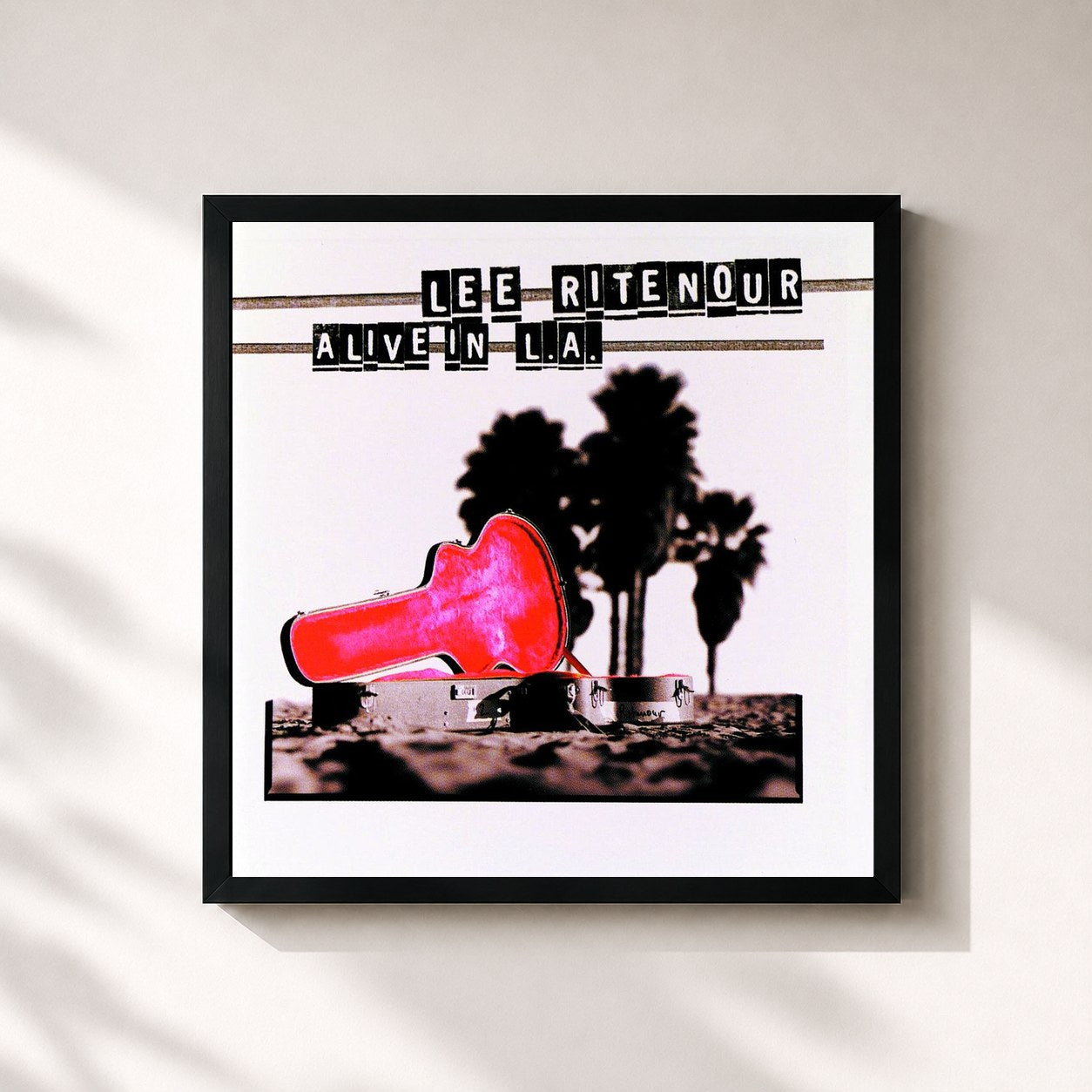 #noir Tableau carré de l'album Alive In L.A. de Lee Ritenour, cadre noir 32x32 cm