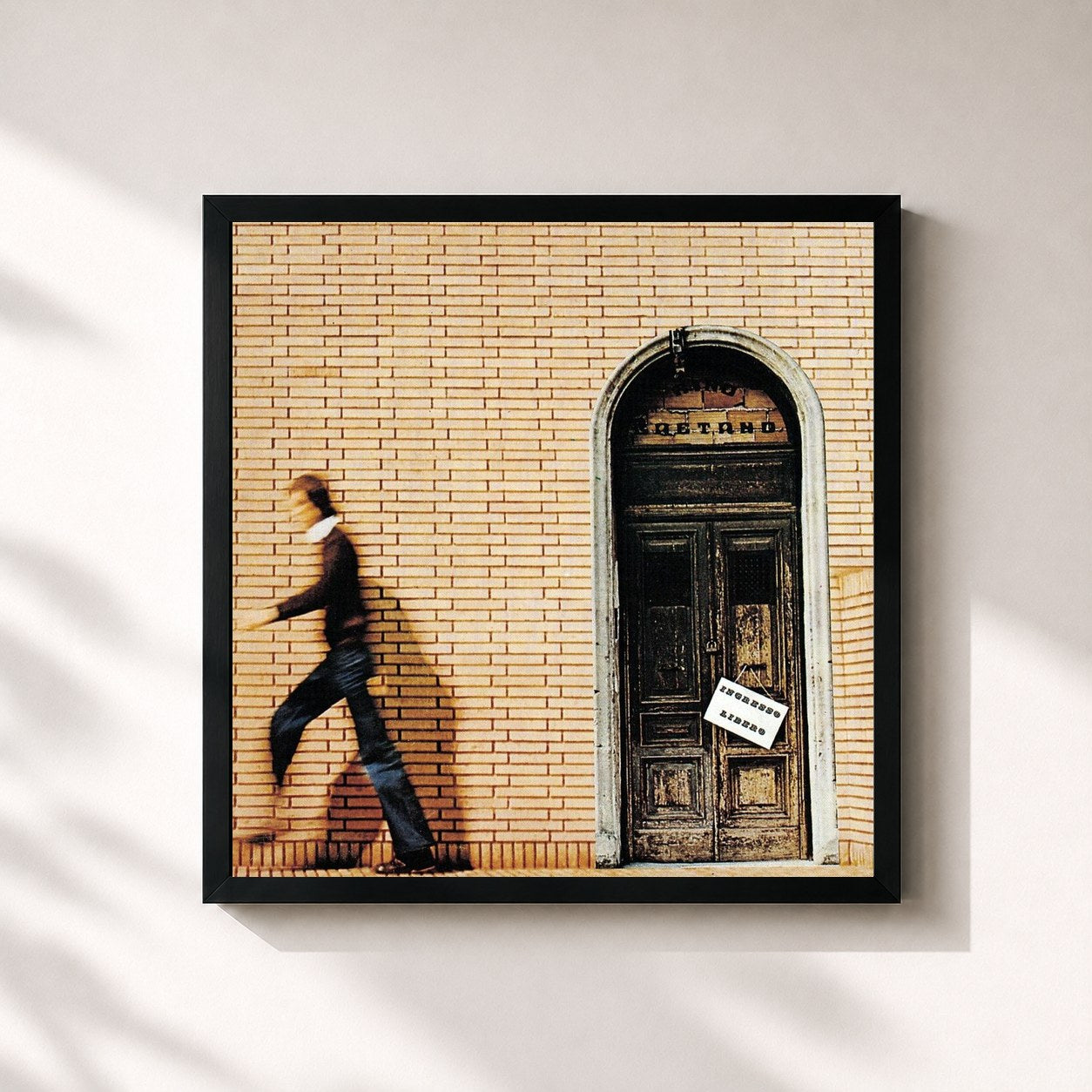 #noir Tableau carré de l'album Ingresso Libero de Rino Gaetano, cadre noir 32x32 cm