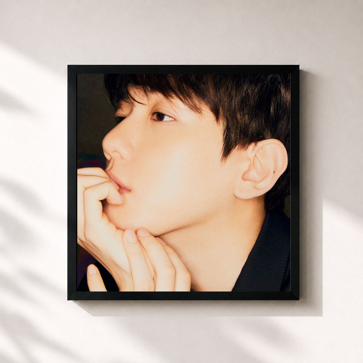 #noir Tableau carré de l'album Bambi - The 3rd Mini Album de BAEKHYUN, cadre noir 32x32 cm