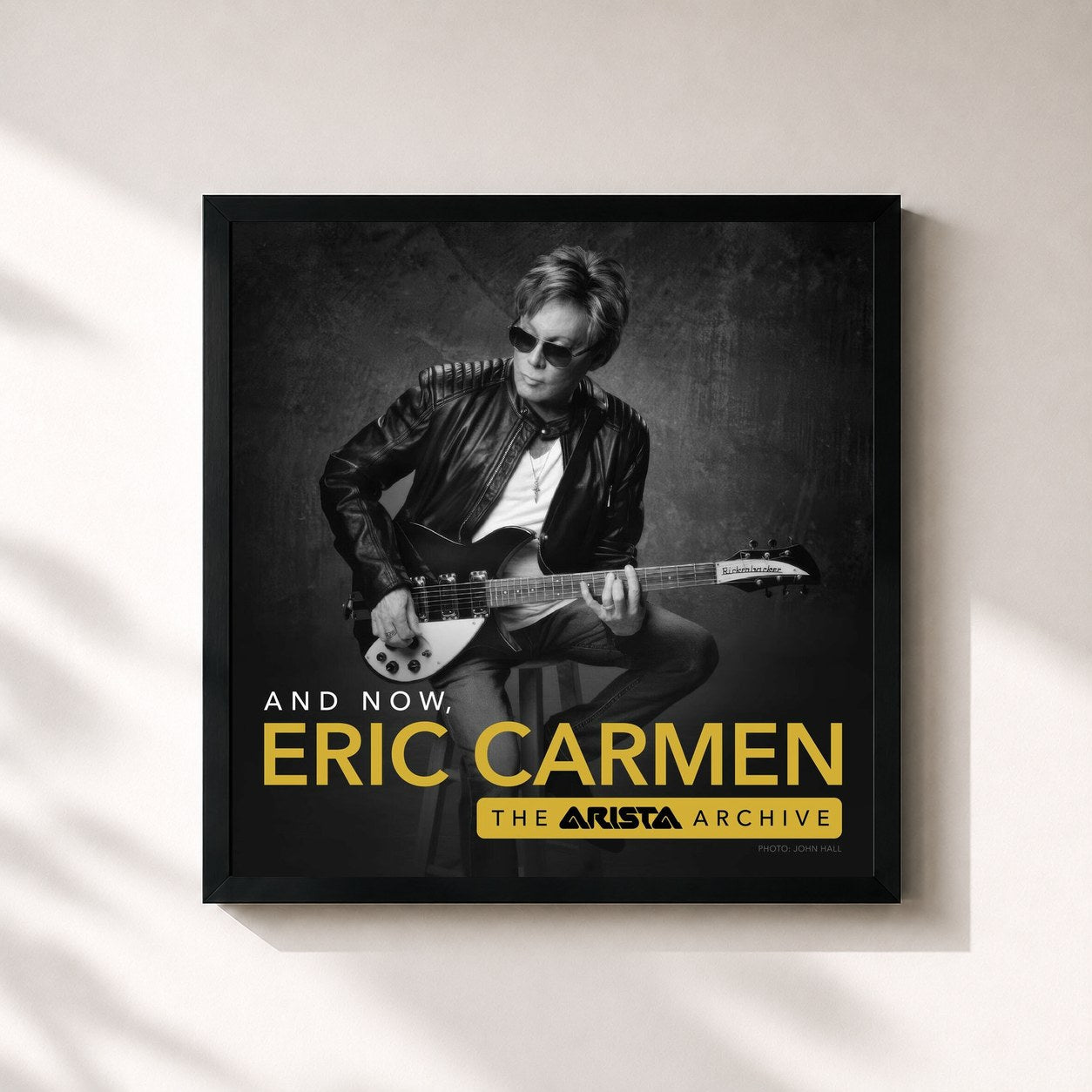 #noir Tableau carré de l'album And Now, Eric Carmen: The Arista Archive de Eric Carmen, cadre noir 32x32 cm