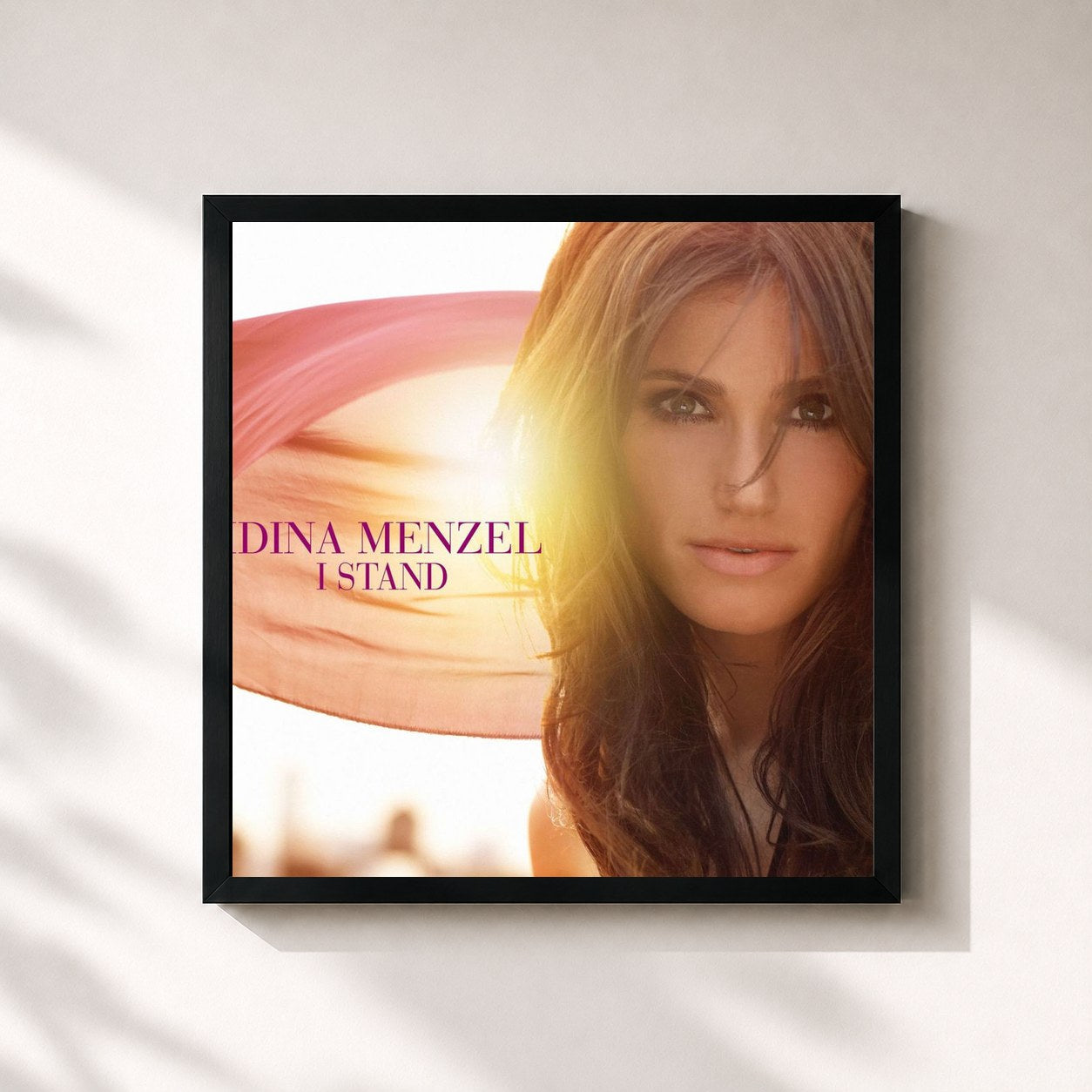 #noir Tableau carré de l'album I Stand de Idina Menzel, cadre noir 32x32 cm