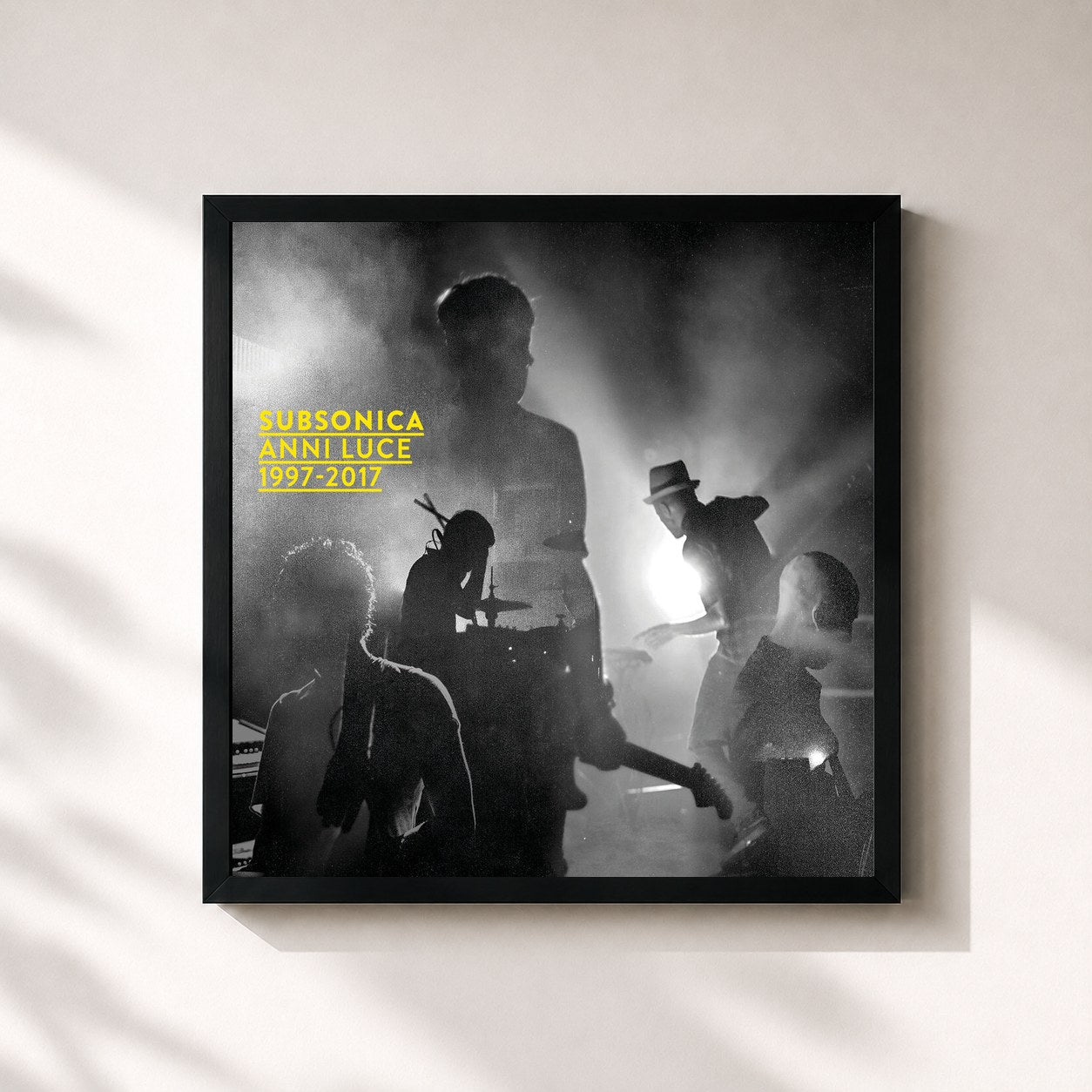 #noir Tableau carré de l'album Anni Luce 1997 - 2017 de Subsonica, cadre noir 32x32 cm
