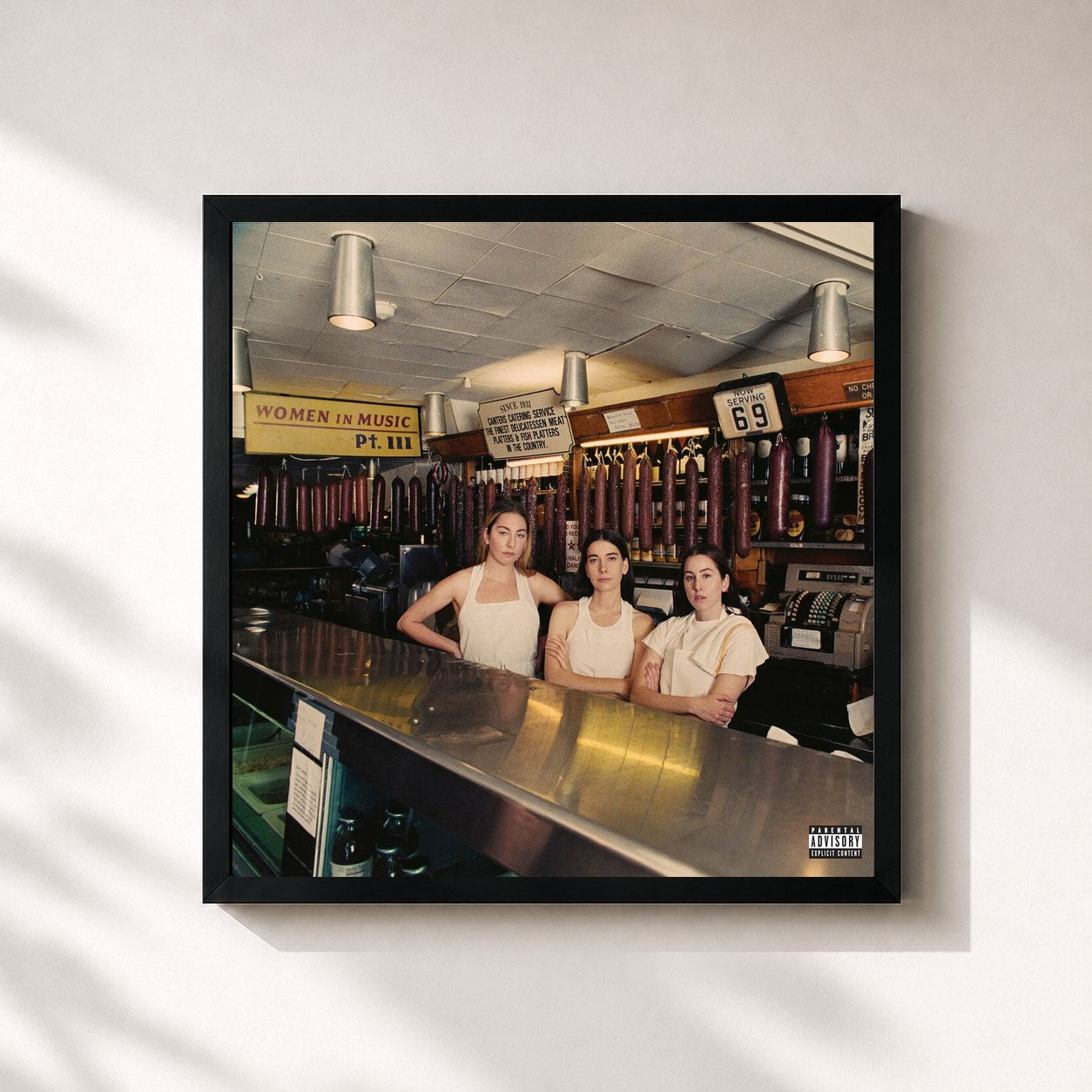 #noir Tableau carré de l'album Women In Music Pt. III (Expanded Edition) de HAIM, cadre noir 32x32 cm