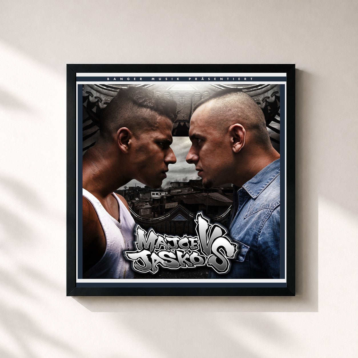 #noir Tableau carré de l'album Majoe vs. Jasko (Deluxe Version) de Majoe, cadre noir 32x32 cm