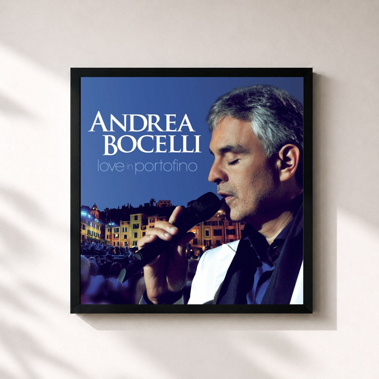 #noir Tableau carré de l'album Love In Portofino de Andrea Bocelli, cadre noir 32x32 cm