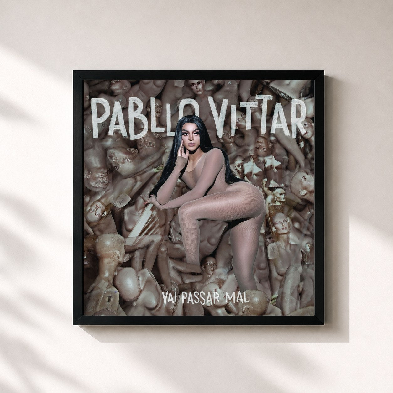 #noir Tableau carré de l'album Vai Passar Mal de Pabllo Vittar, cadre noir 32x32 cm