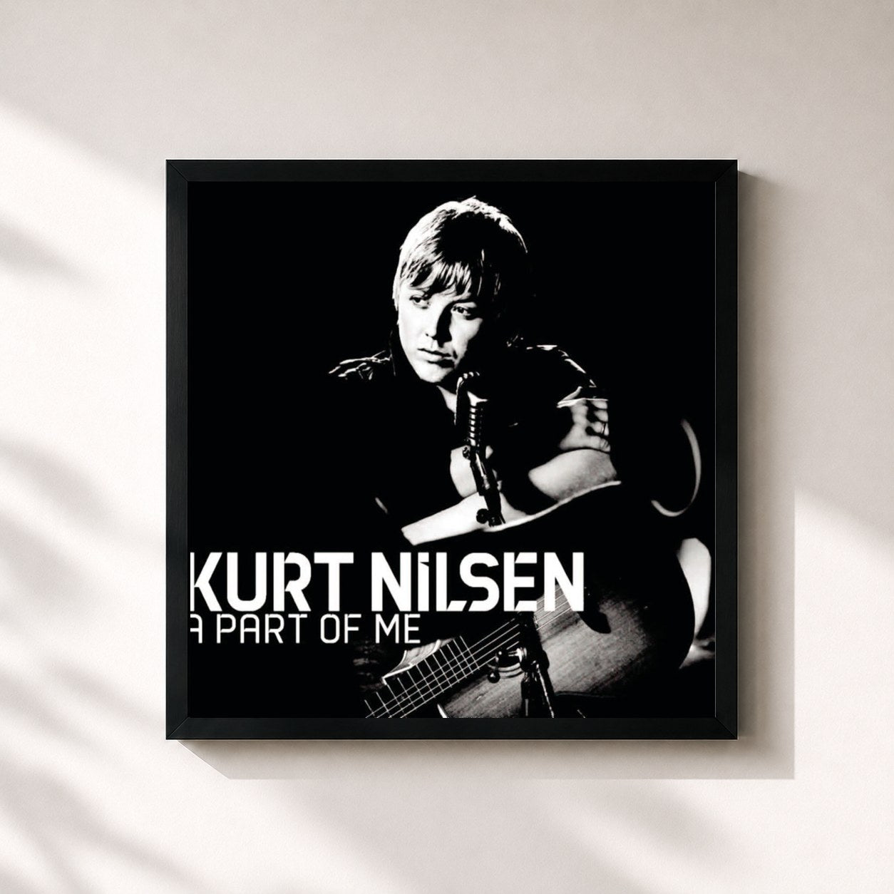 #noir Tableau carré de l'album A Part Of Me de Kurt Nilsen, cadre noir 32x32 cm