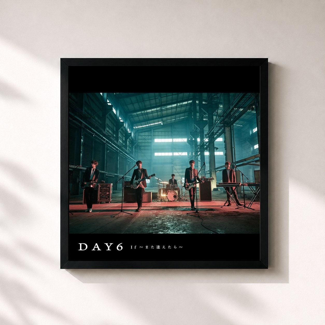 #noir Tableau carré de l'album If: Mata Aetara de DAY6 , cadre noir 32x32 cm