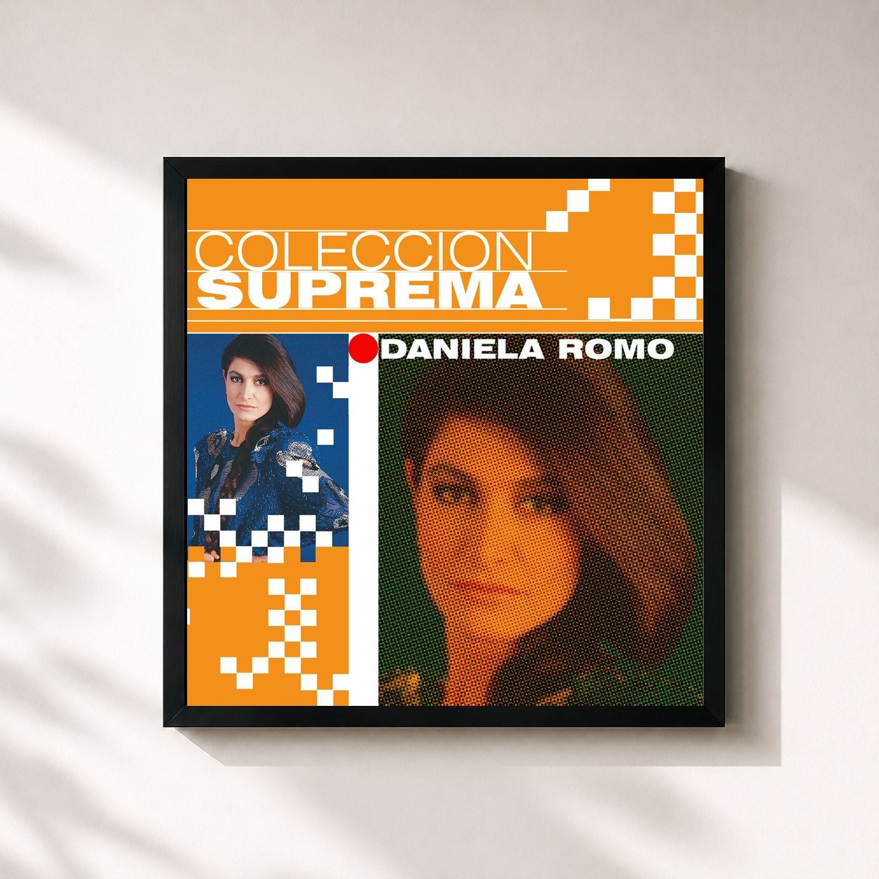 #noir Tableau carré de l'album Coleccion Suprema de Daniela Romo, cadre noir 32x32 cm