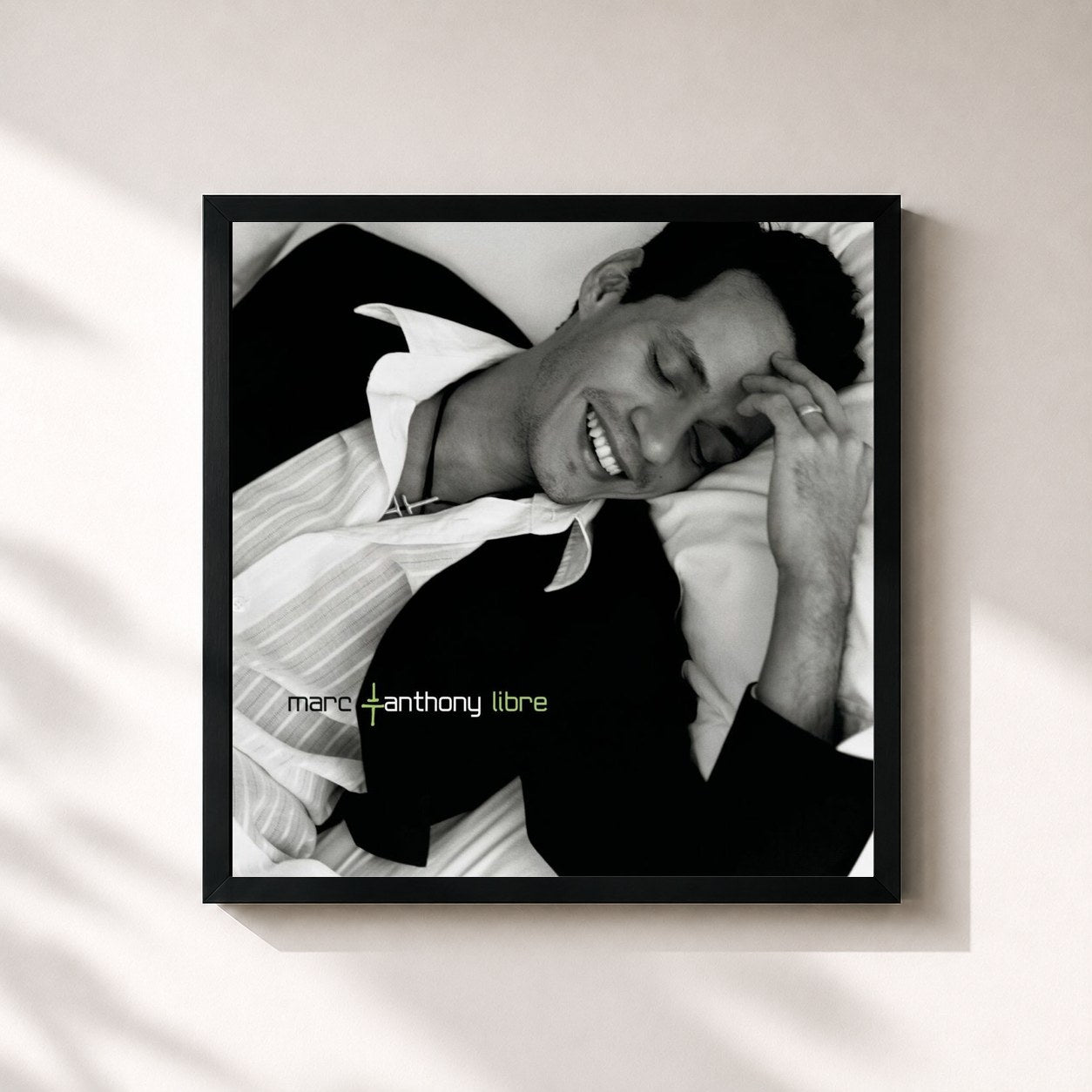 #noir Tableau carré de l'album Libre de Marc Anthony, cadre noir 32x32 cm
