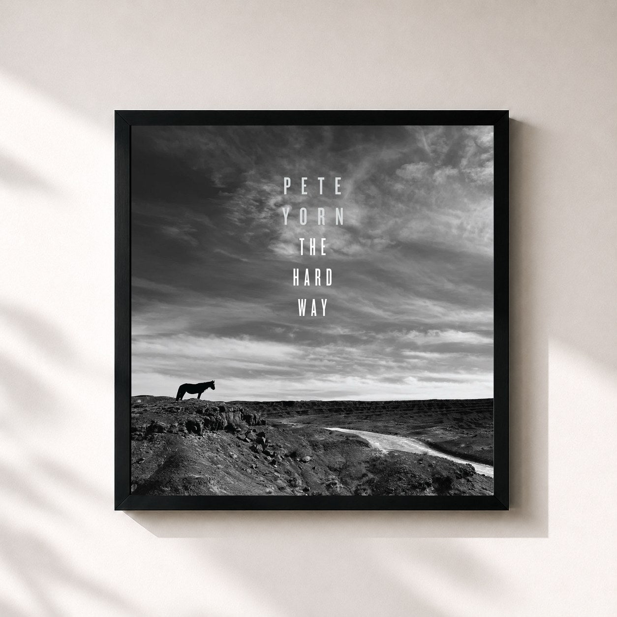 #noir Tableau carré de l'album The Hard Way de Pete Yorn, cadre noir 32x32 cm