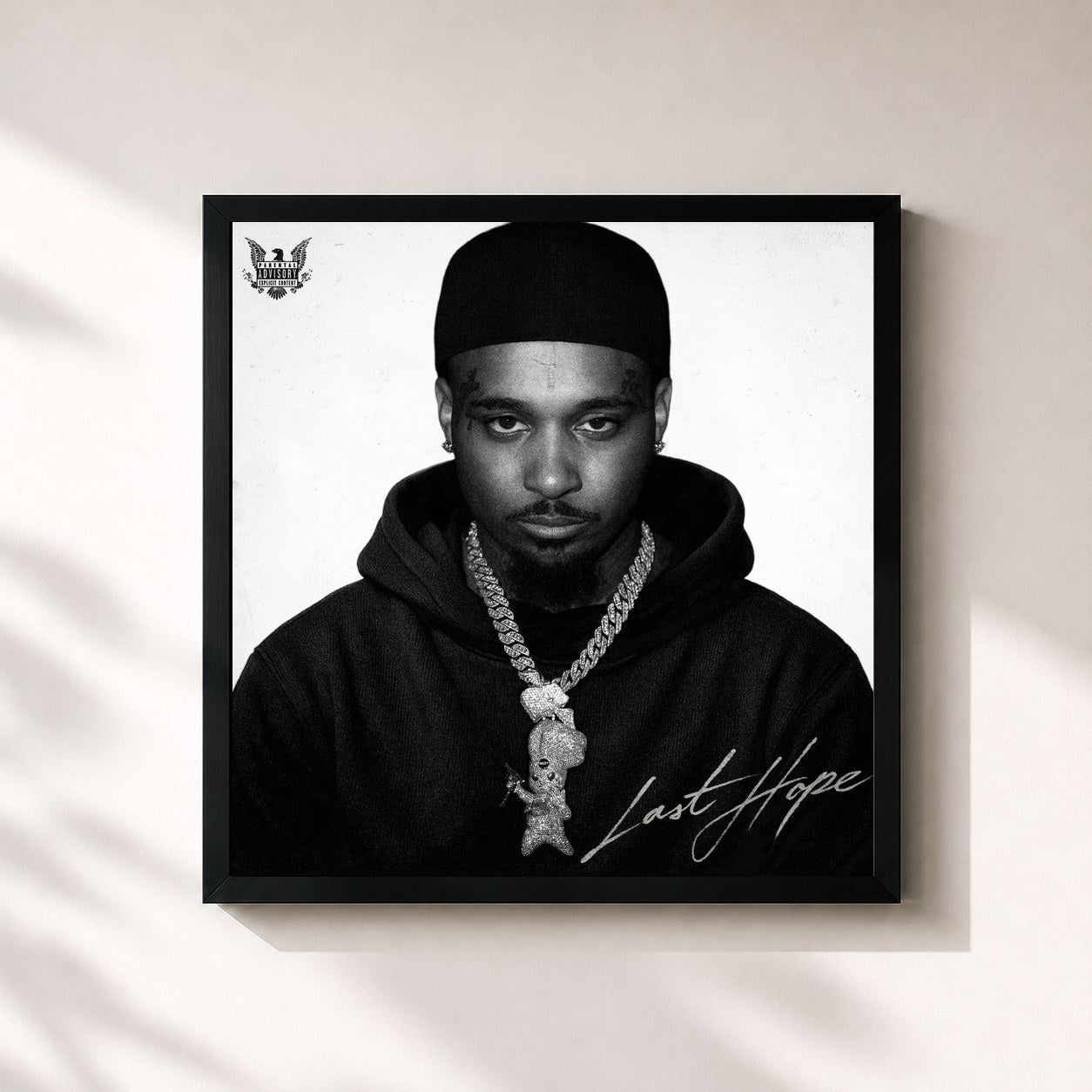 #noir Tableau carré de l'album LAST HOPE de DOE BOY, cadre noir 32x32 cm