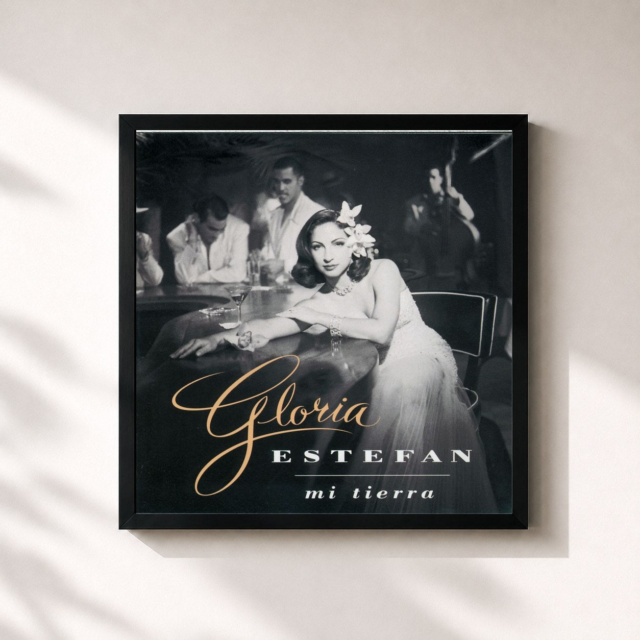 #noir Tableau carré de l'album Mi Tierra de Gloria Estefan, cadre noir 32x32 cm
