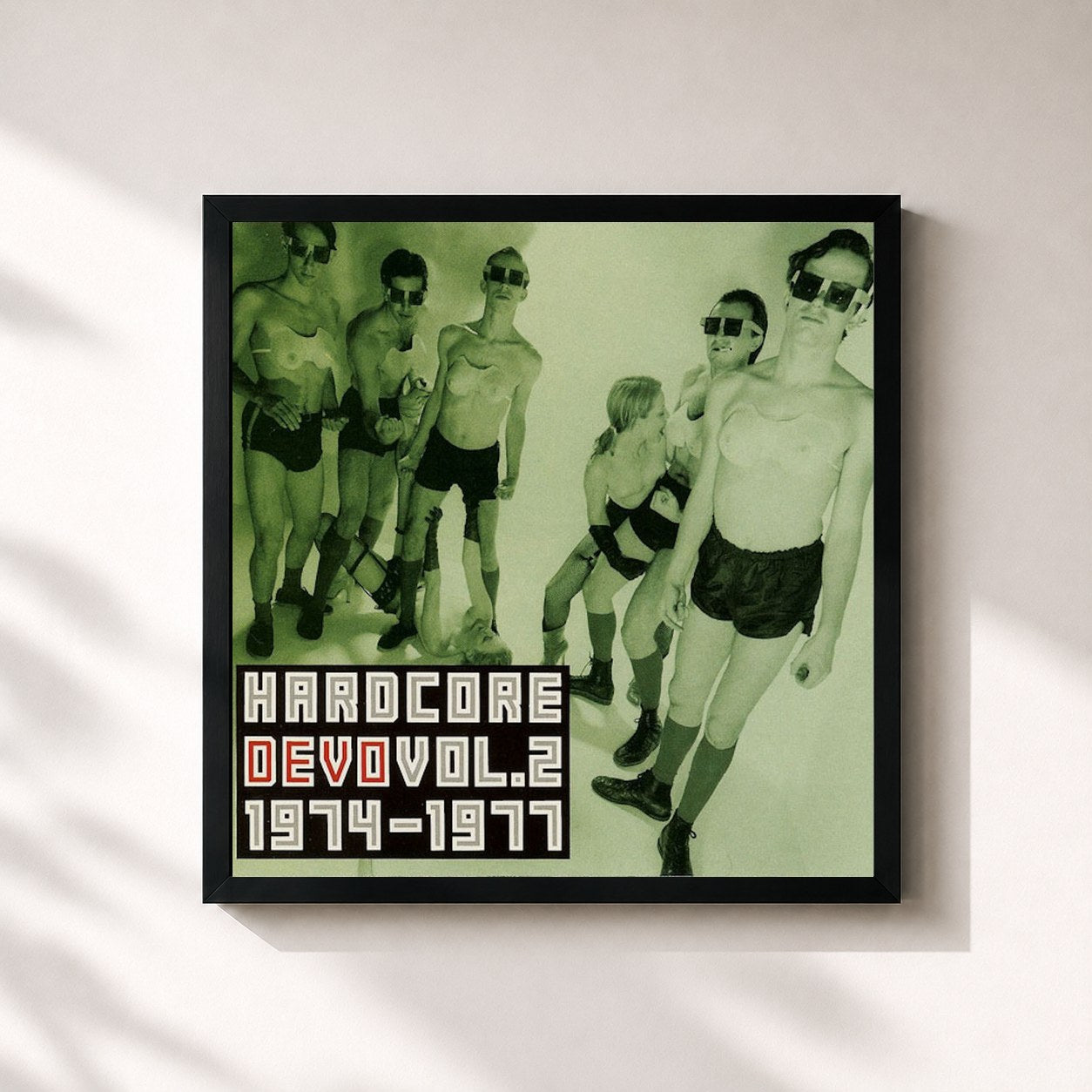#noir Tableau carré de l'album Hardcore Devo, Vol. 2 (Vol. 2 1974-1977) de DEVO, cadre noir 32x32 cm